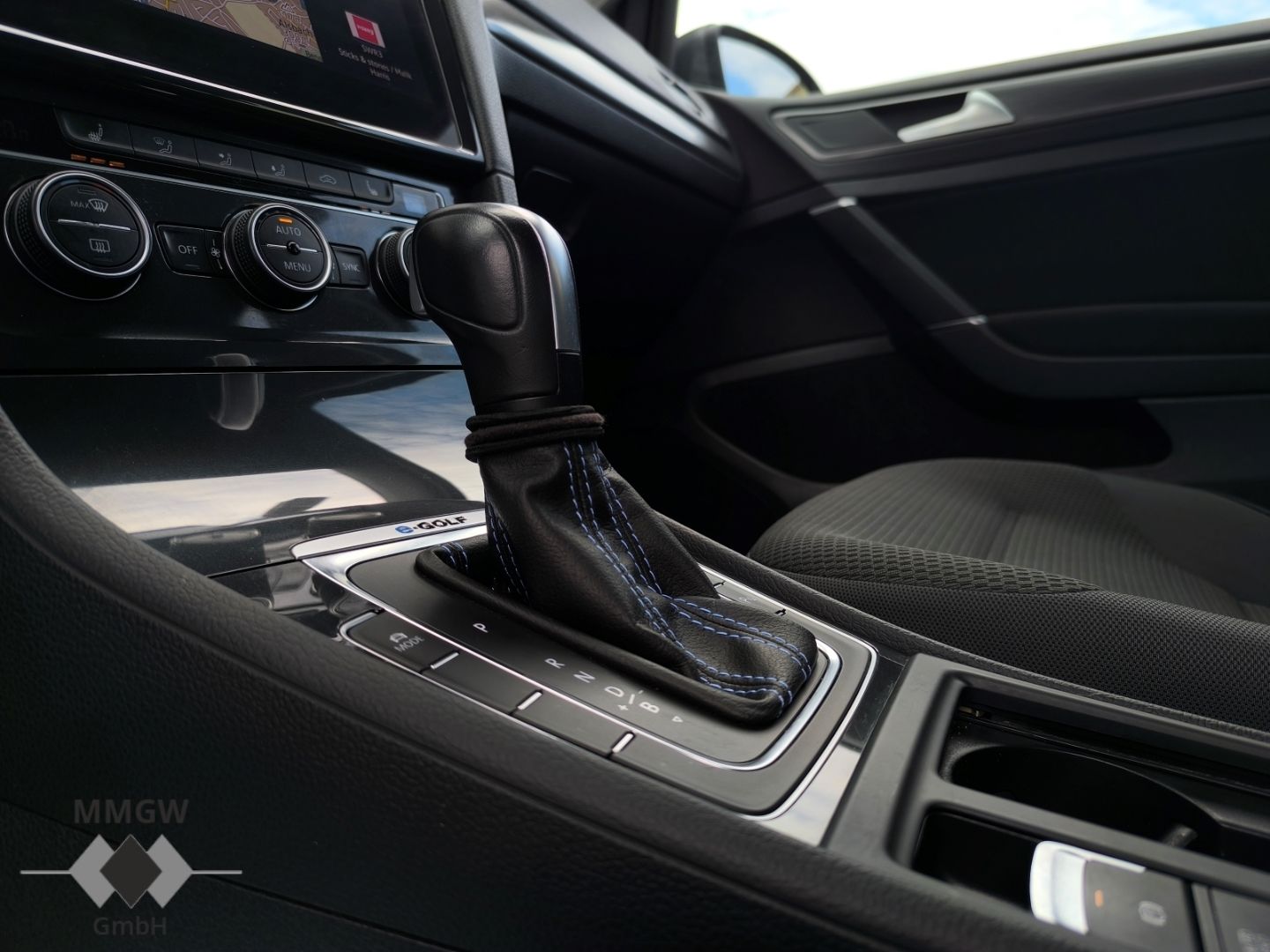 Volkswagen Golf VII e-e- - Samsaru's Car Outlet