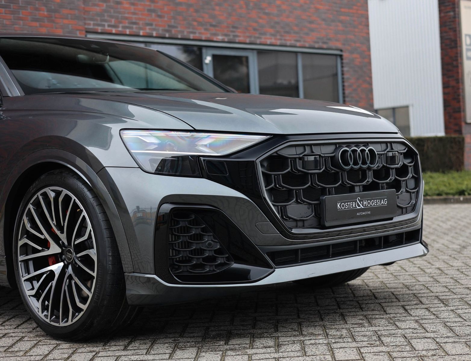 Audi Q8 60 TFSIe Quattro - Samsaru's Car Outlet