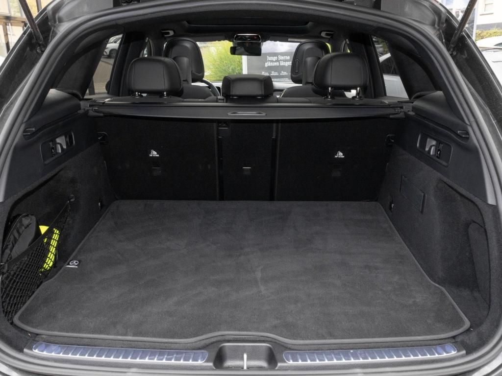 Mercedes-Benz GLC 300 d 4M AMG/Digital/Pano/AHK/360/Night/20''