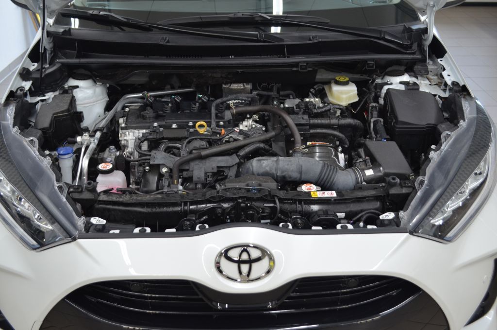 Toyota Yaris 1,5 Hybrid Team DK*COMFORT-P*TECHNIK-P+TZ