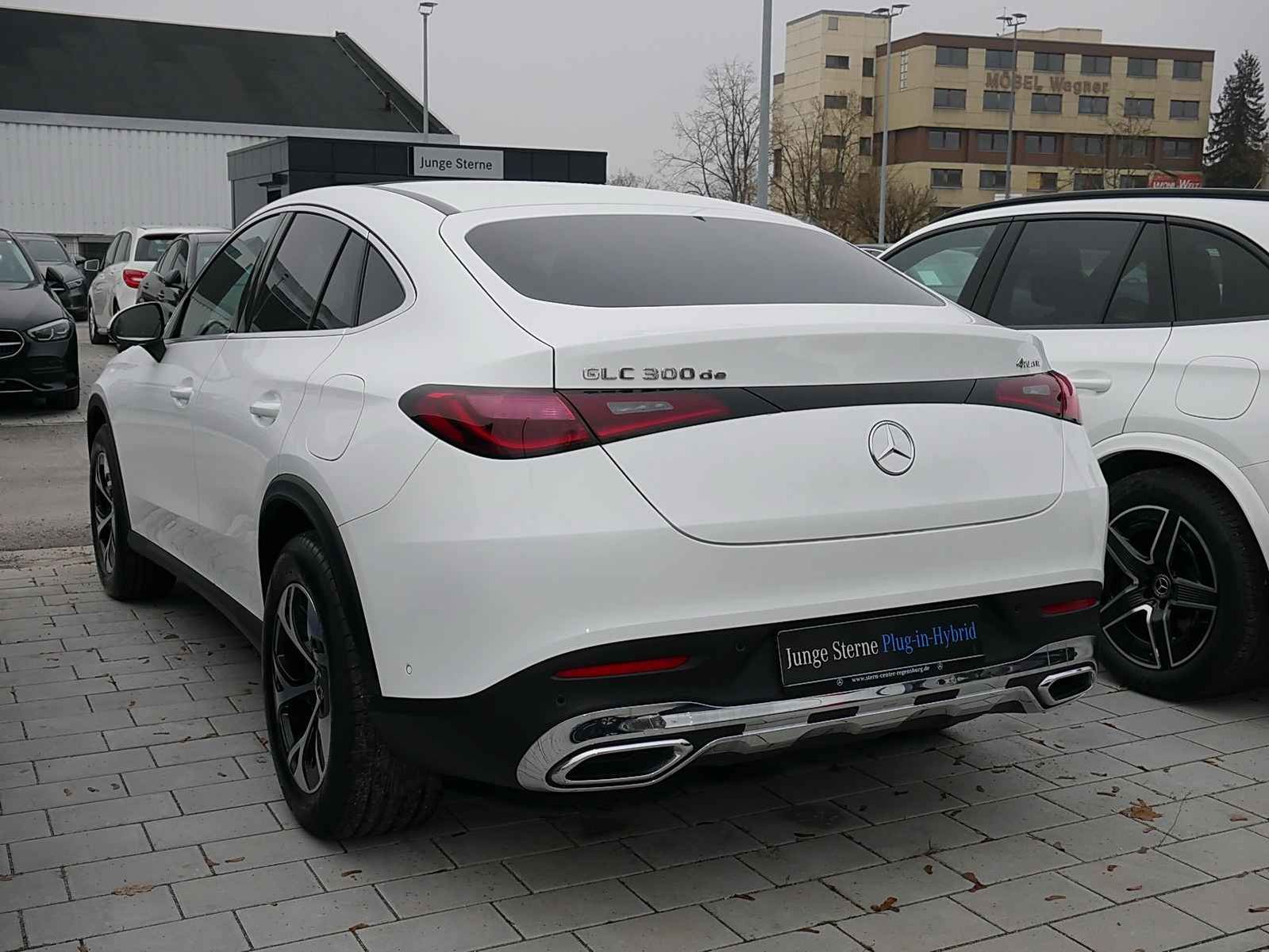 Mercedes-Benz GLC 300 de 4M Coupé AVANTGARDE - Samsaru's Car Outlet
