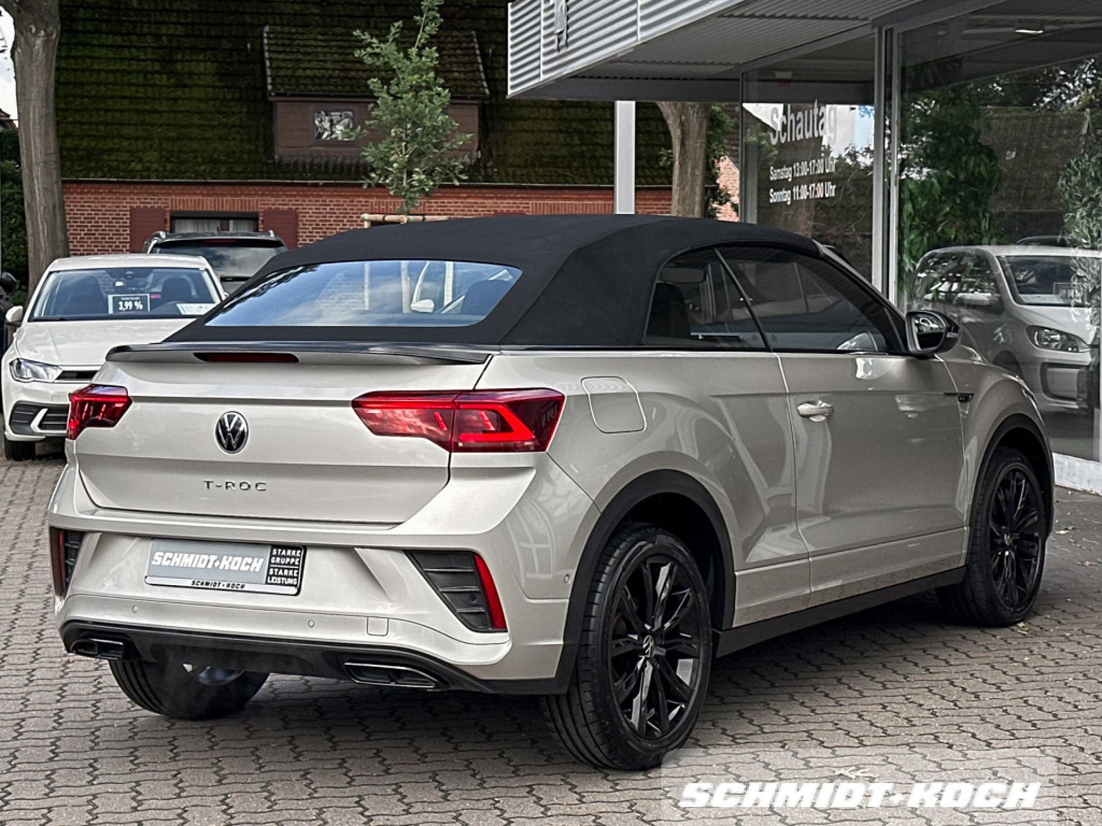 Volkswagen T-Roc R-Line 1.5 TSI - Samsaru's Car Outlet