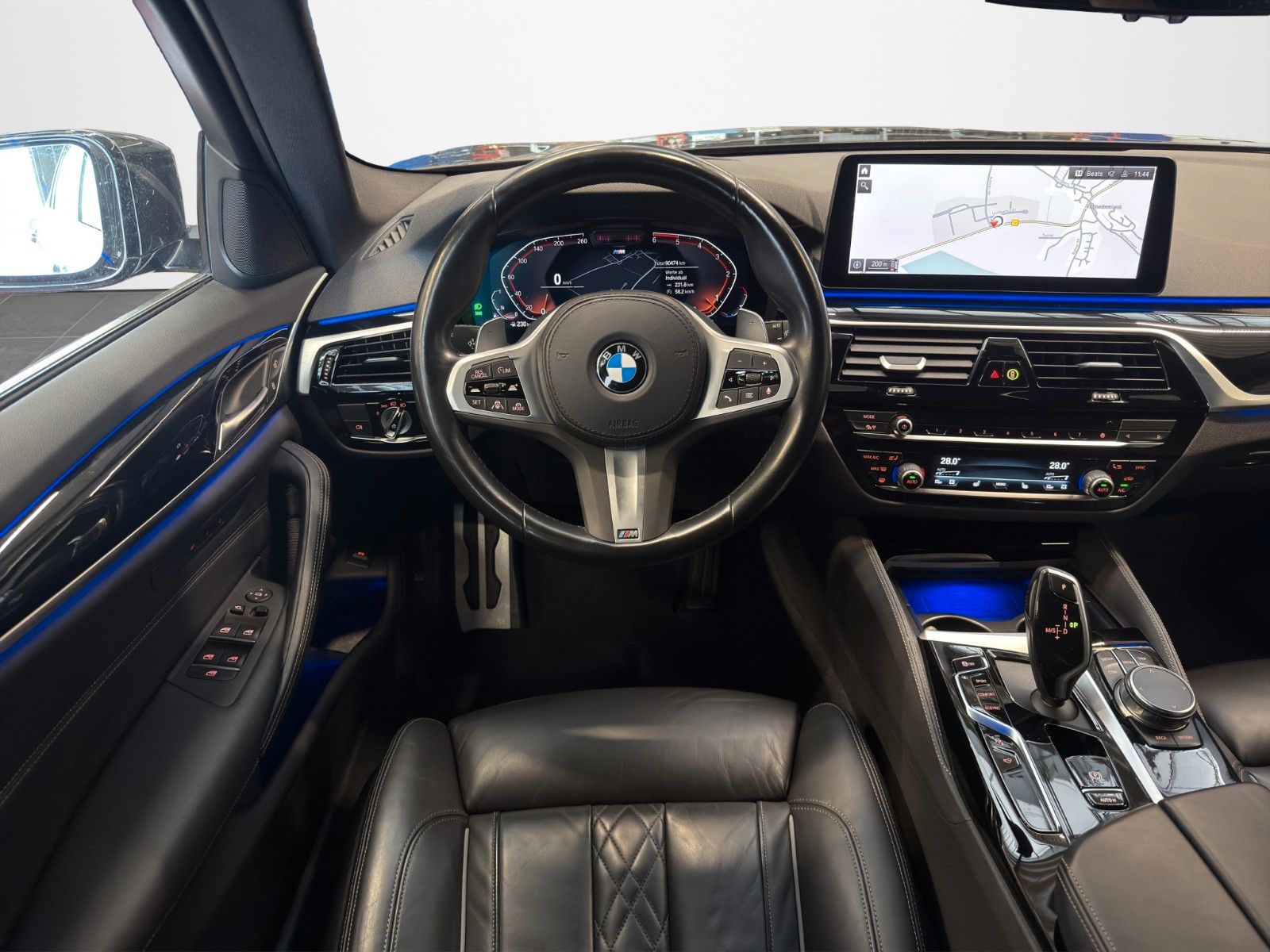 BMW 540d Touring xDrive M Sport ACC AHK SHZ 360° QI