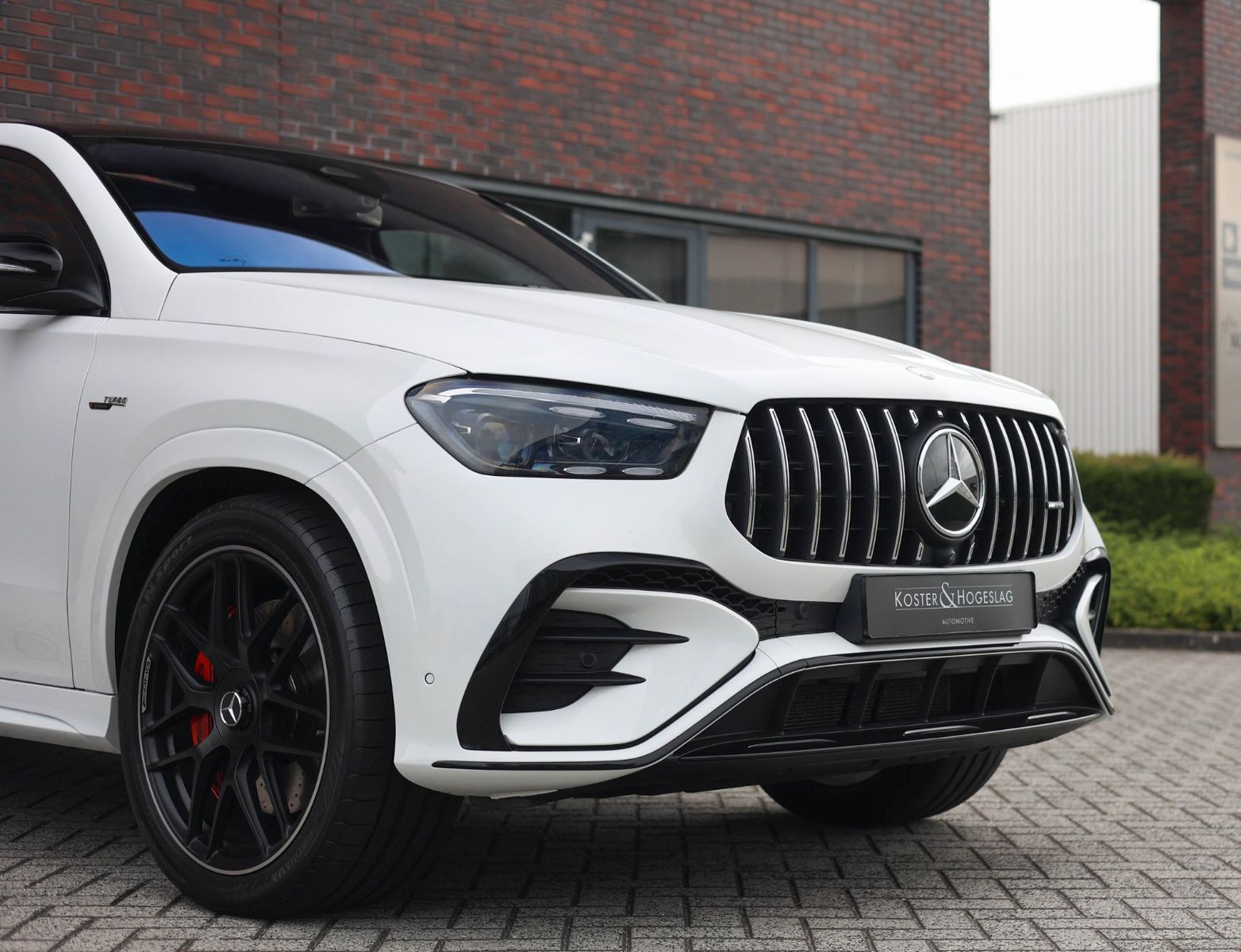 Mercedes-Benz GLE Coupe 53 AMG Hybrid | Opalith - Voll!