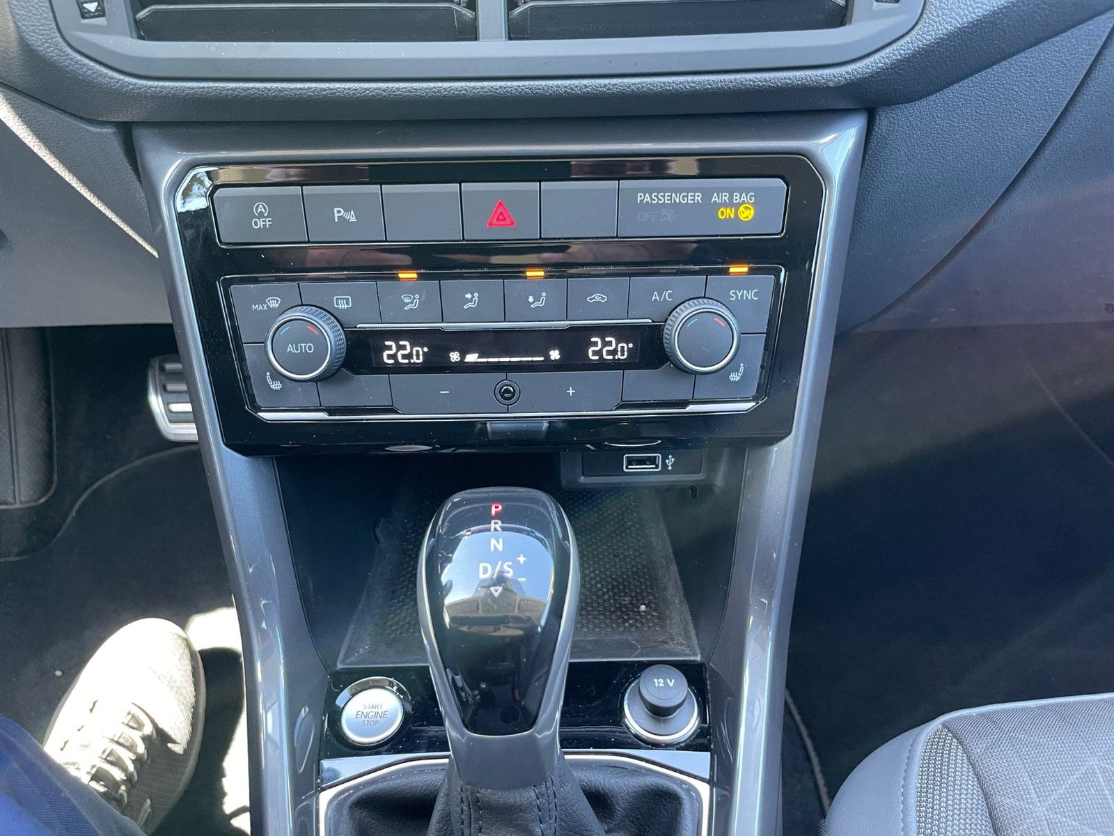 Volkswagen T-Cross Style 1.0 TSi - Samsaru's Car Outlet