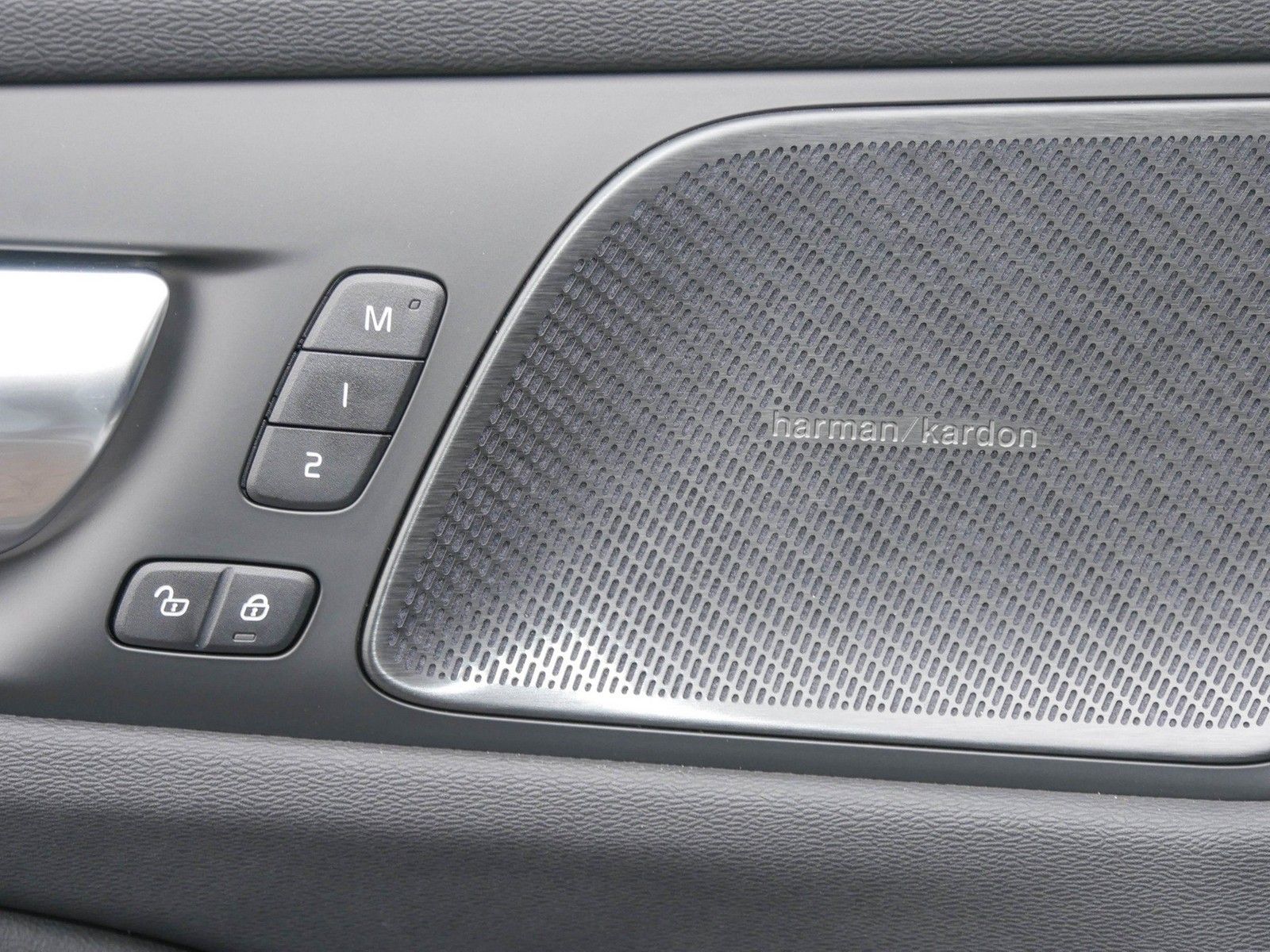 Volvo V60 T6 Plus Dark AWD Harman/Kardon, Memory, Lich