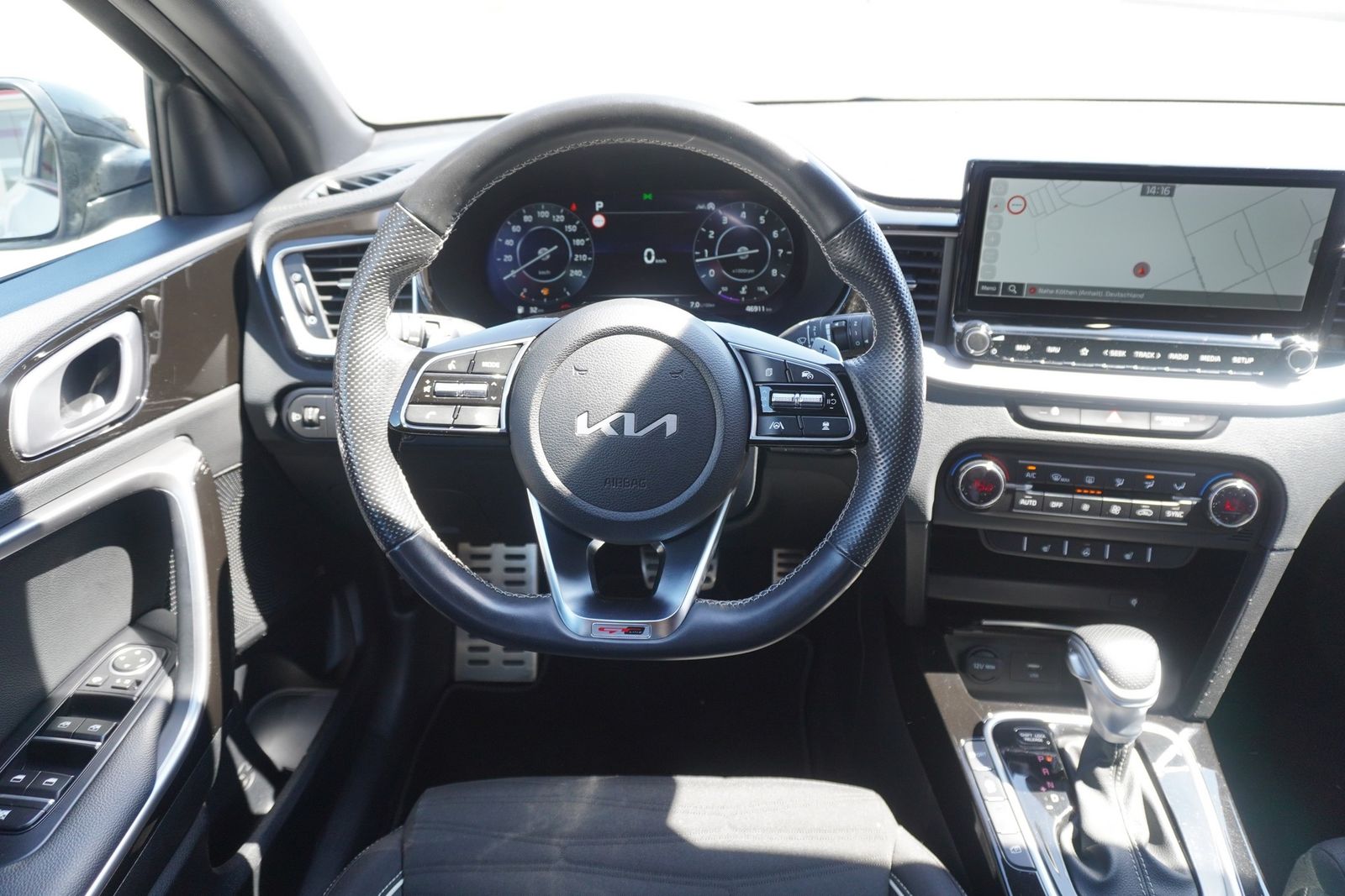 Kia ProCeed GT-Line - Samsaru's Car Outlet