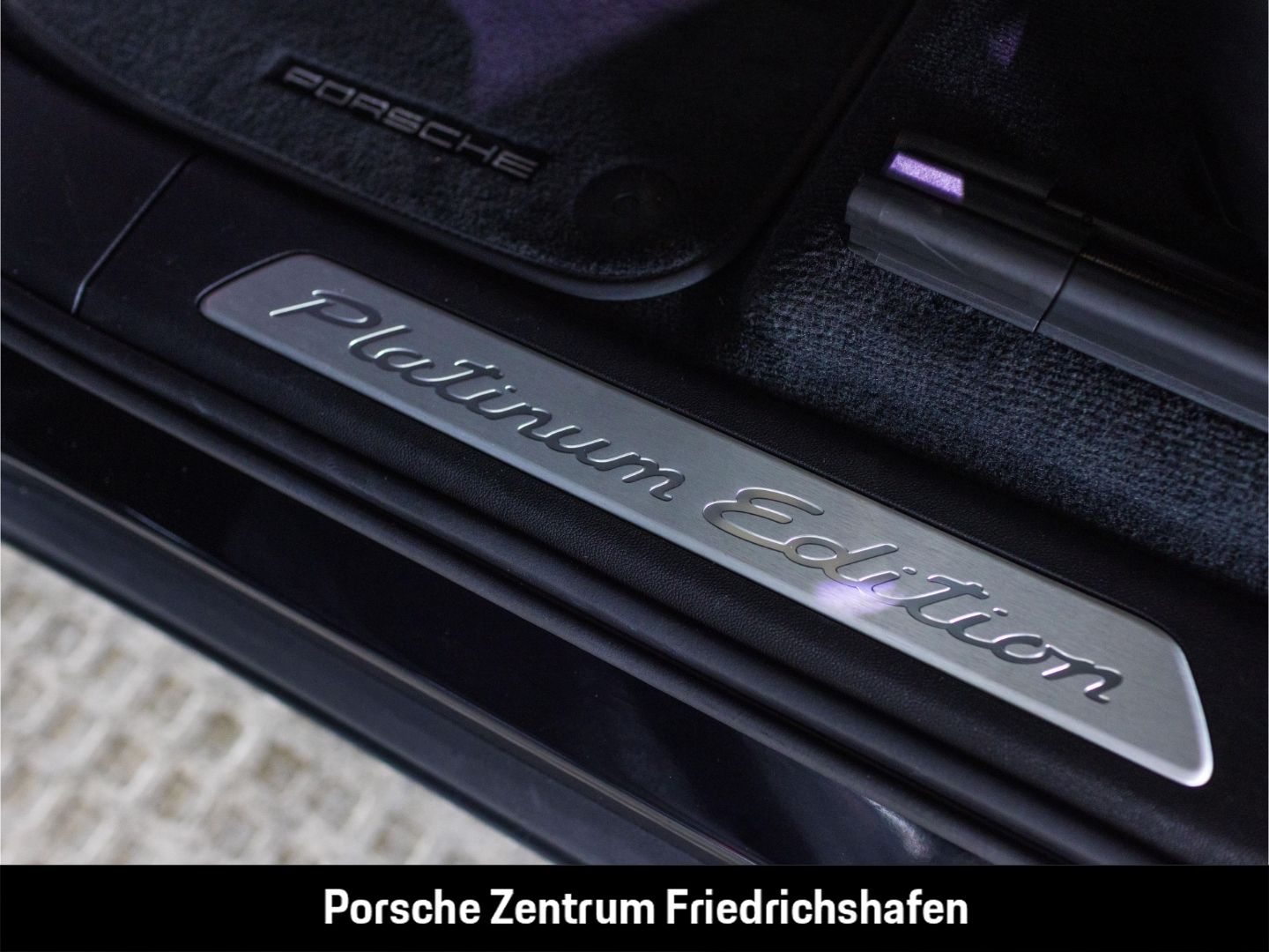 Porsche Cayenne E-Hybrid Platinum Edition Panoramadach B