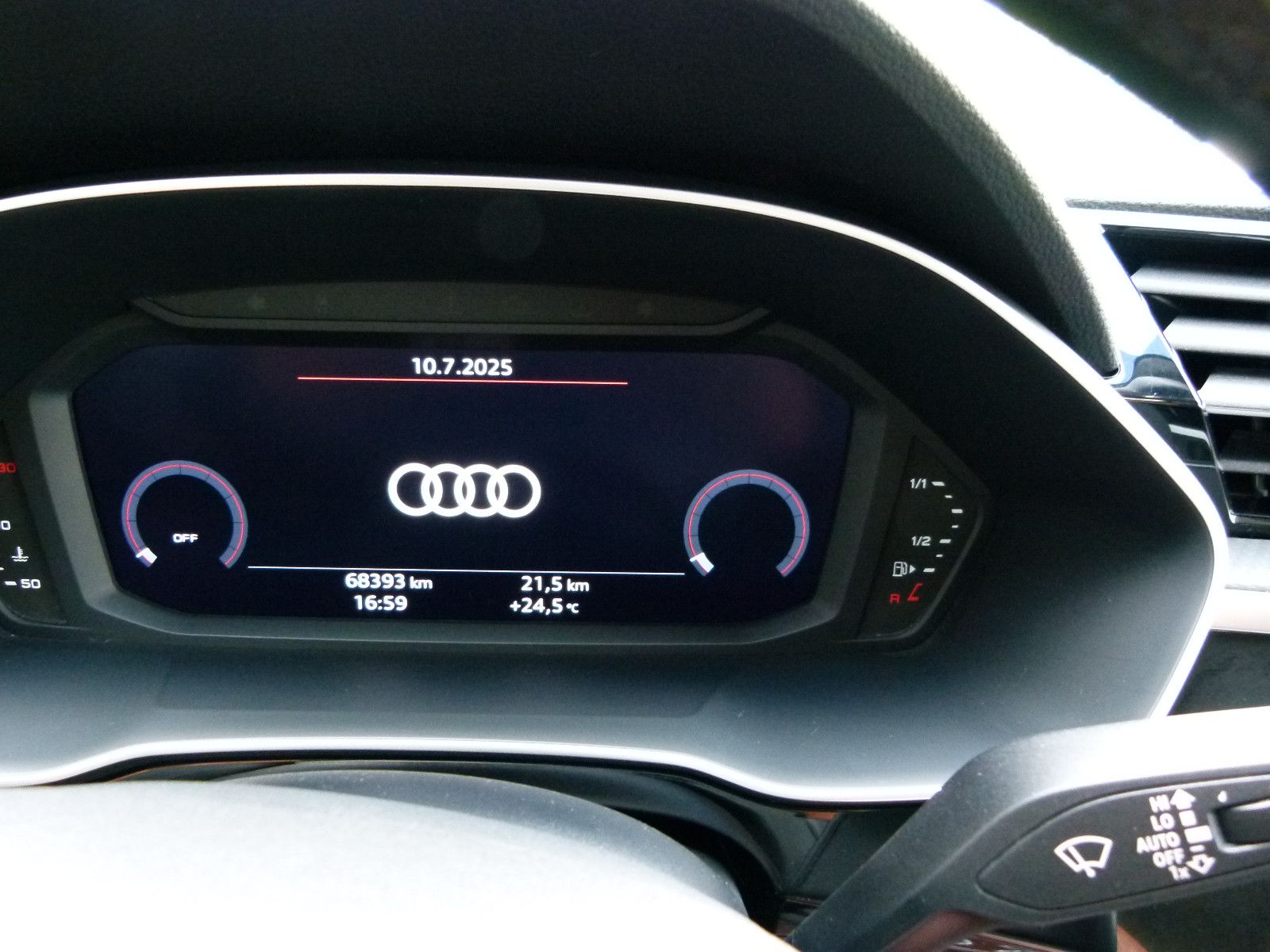 Audi Q3 Sportback 45TFSI quattro S-line - Samsaru's Car Outlet