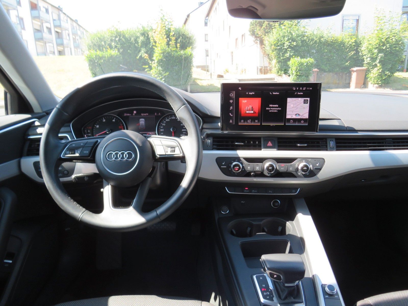 Audi A4 Avant 30 TDI advanced S-tronic - Samsaru's Car Outlet