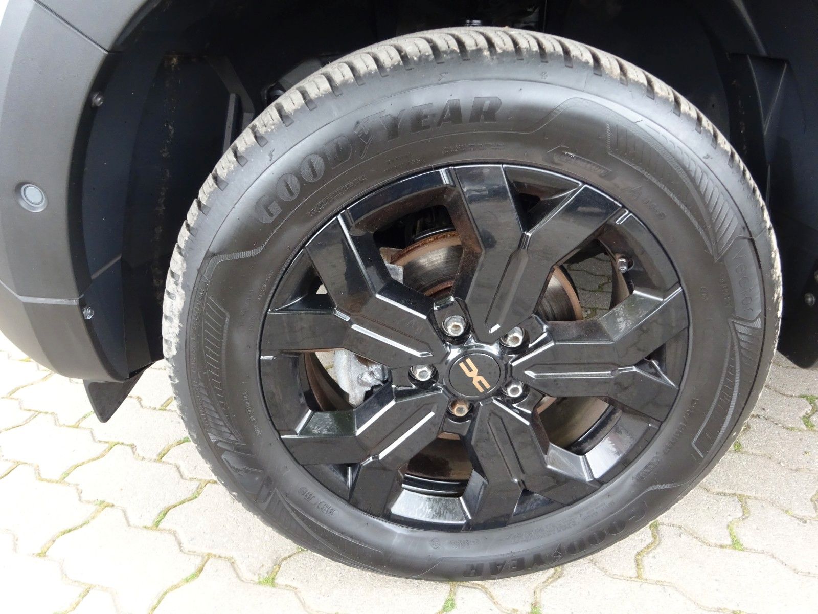 Dacia Duster II Extreme TCe150 4WD - Samsaru's Car Outlet