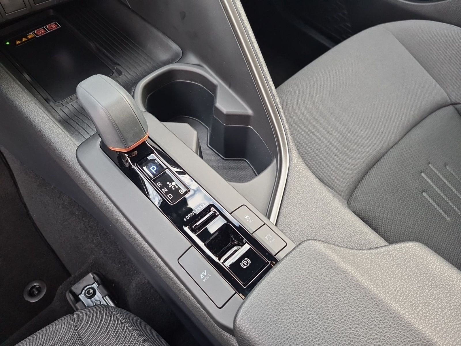 Toyota C-HR 1.8 FWD Team Deutschland ACC+AUT+LED+Navi