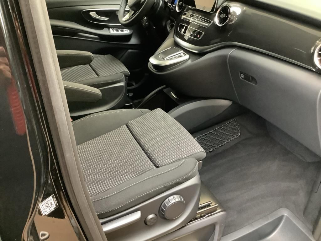 Mercedes-Benz V 300 d Sport - Samsaru's Car Outlet
