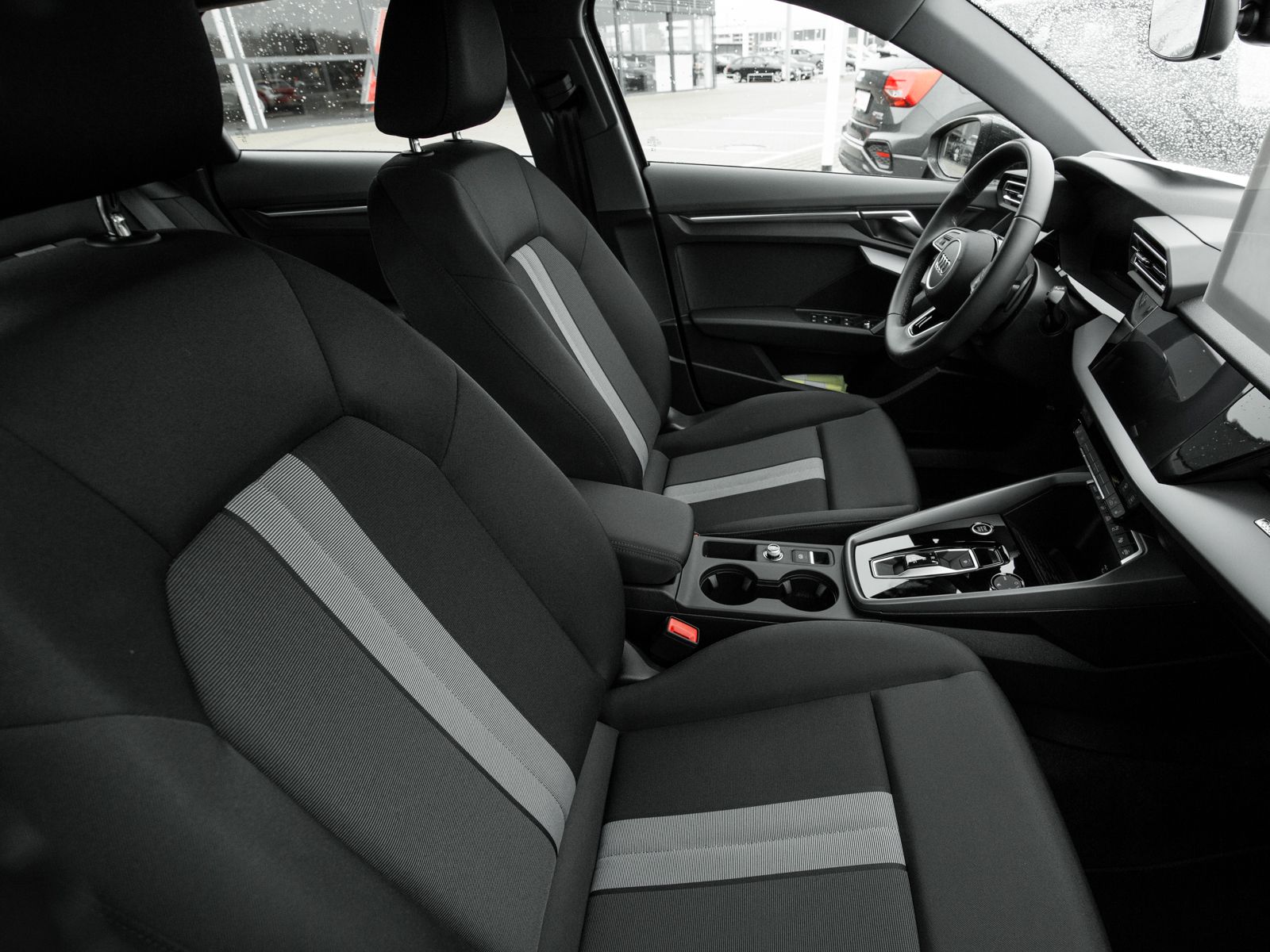 Audi A3 Sportback 35 TFSI S tronic - Samsaru's Car Outlet