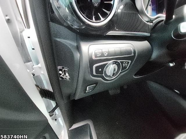 Mercedes-Benz V 250 d 4MATIC - Samsaru's Car Outlet