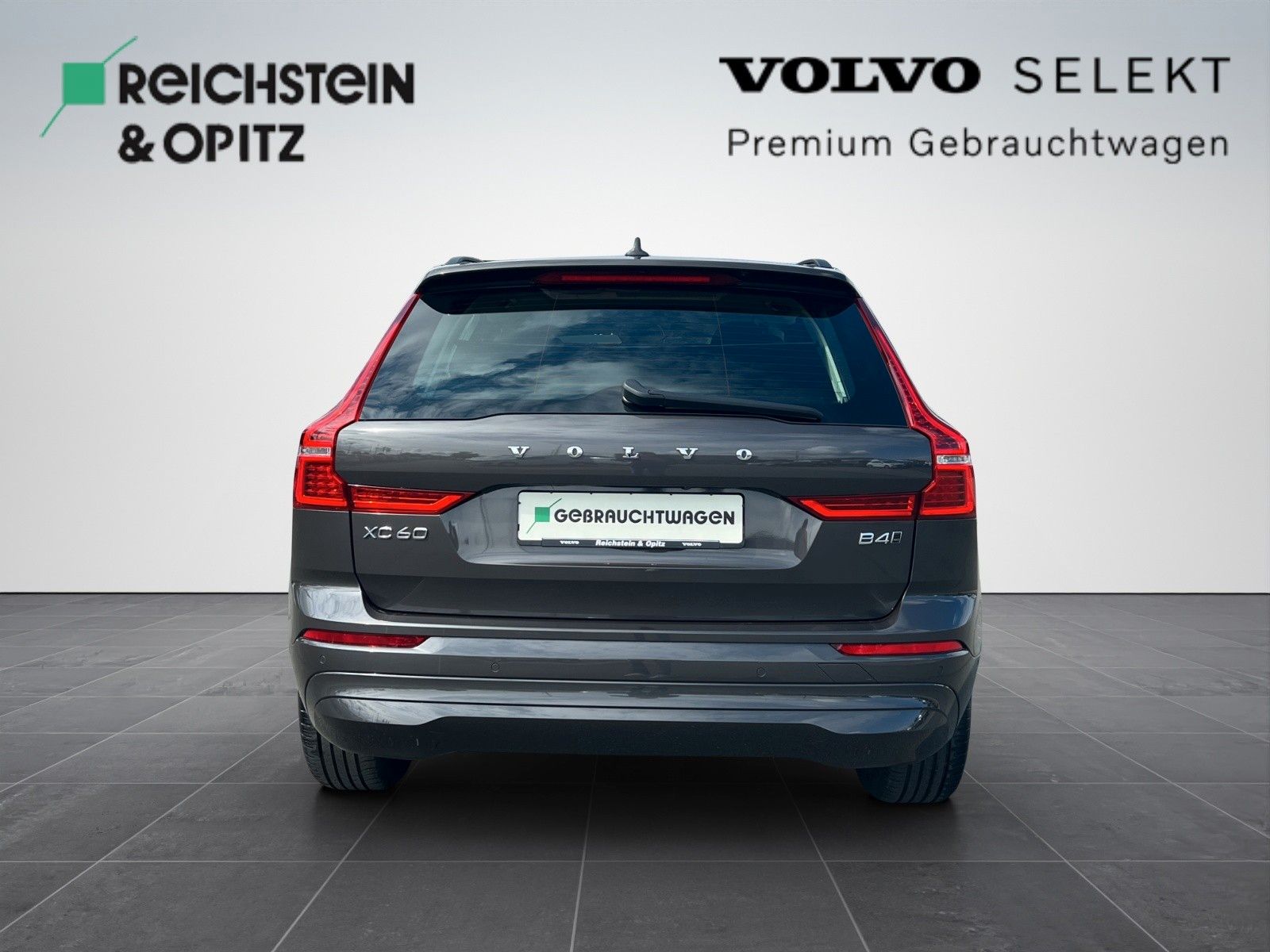 Volvo XC60 B4 Momentum Pro Geartronic AWD - Samsaru's Car Outlet