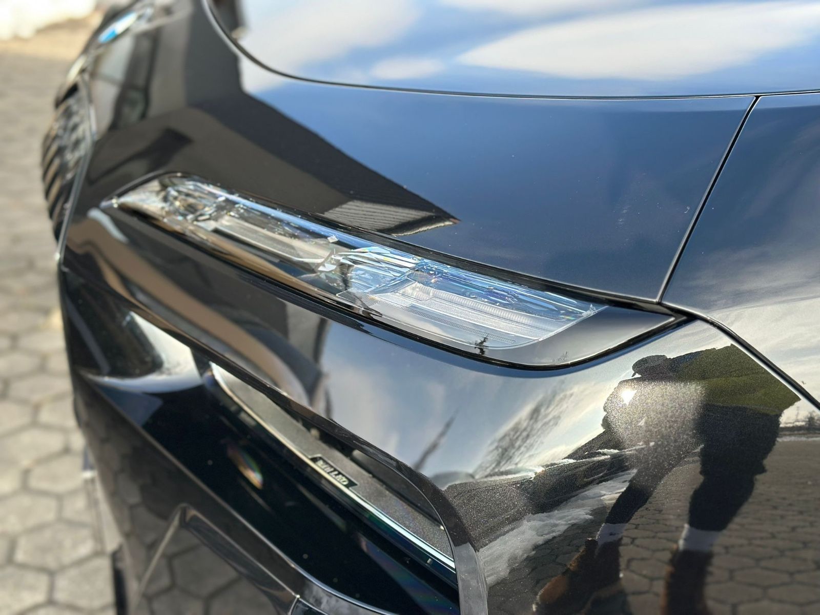 BMW 740d M INDIVIDUAL.AUTOTÜR.FOND ENT.SKY.MASSAGE