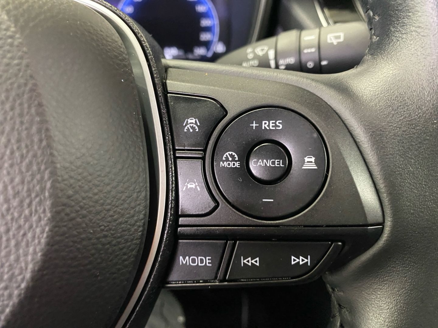 Toyota Corolla 2.0 Hybrid Team D *LED*ACC*CarPlay*RCam*