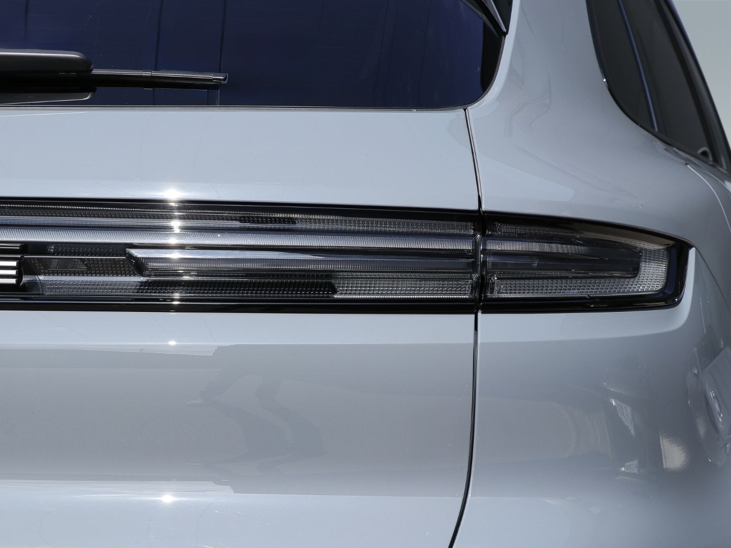Porsche Cayenne E-Hybrid BOSE Sportabgasanlage Panorama