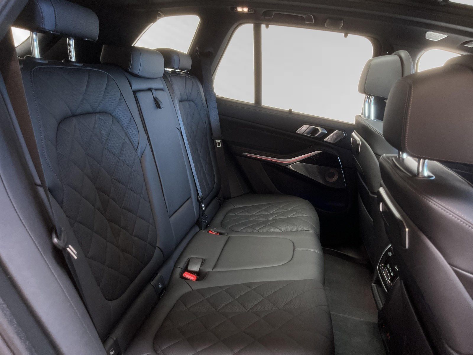 BMW X5 xDrive50e M Sport|B&W|SkyLounge|UPE 127.569,-