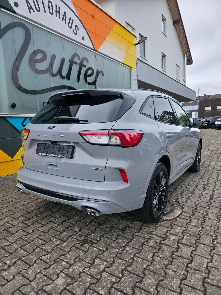 Ford Kuga Hybrid AWD - Samsaru's Car Outlet