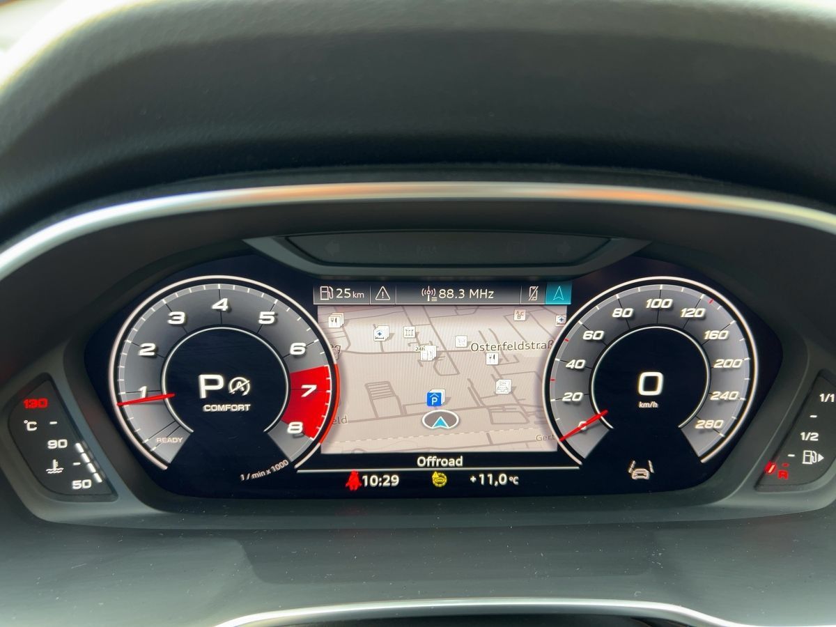Audi Q3 Sportback 45 TFSI S line quattro S tronic - Samsaru's Car Outlet