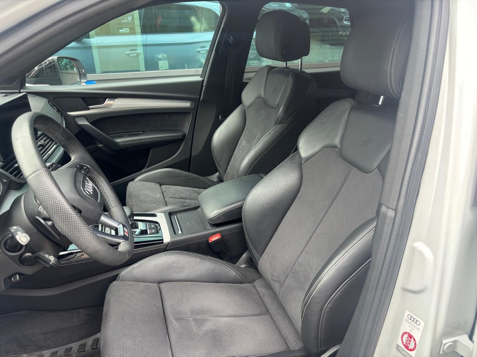 Audi Q5 40 TDI quattro EDITION ONE S-LINE AHK MATRIX