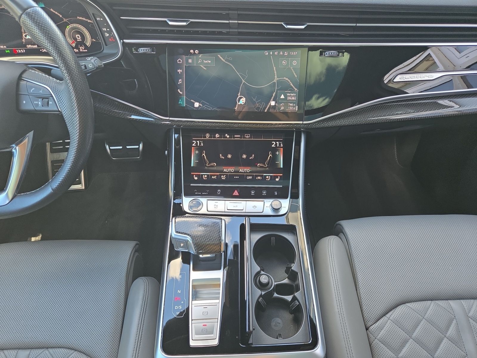 Audi Q7 50 3.0 TDI quattro comeptition plus AHK Pano