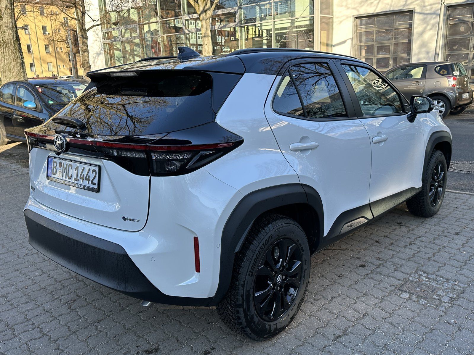 Toyota Yaris Cross 1.5l Hybrid FWD Style Plus + Safety-