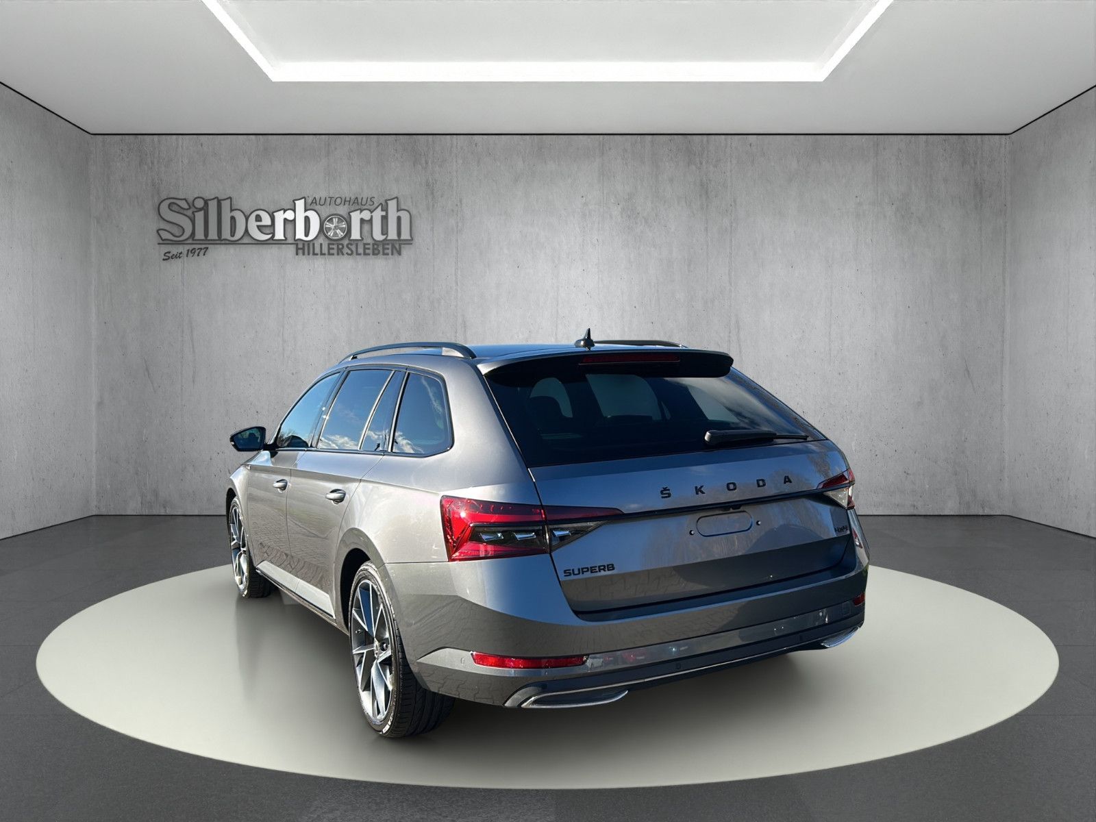 Skoda Superb Combi Sportline 4x4