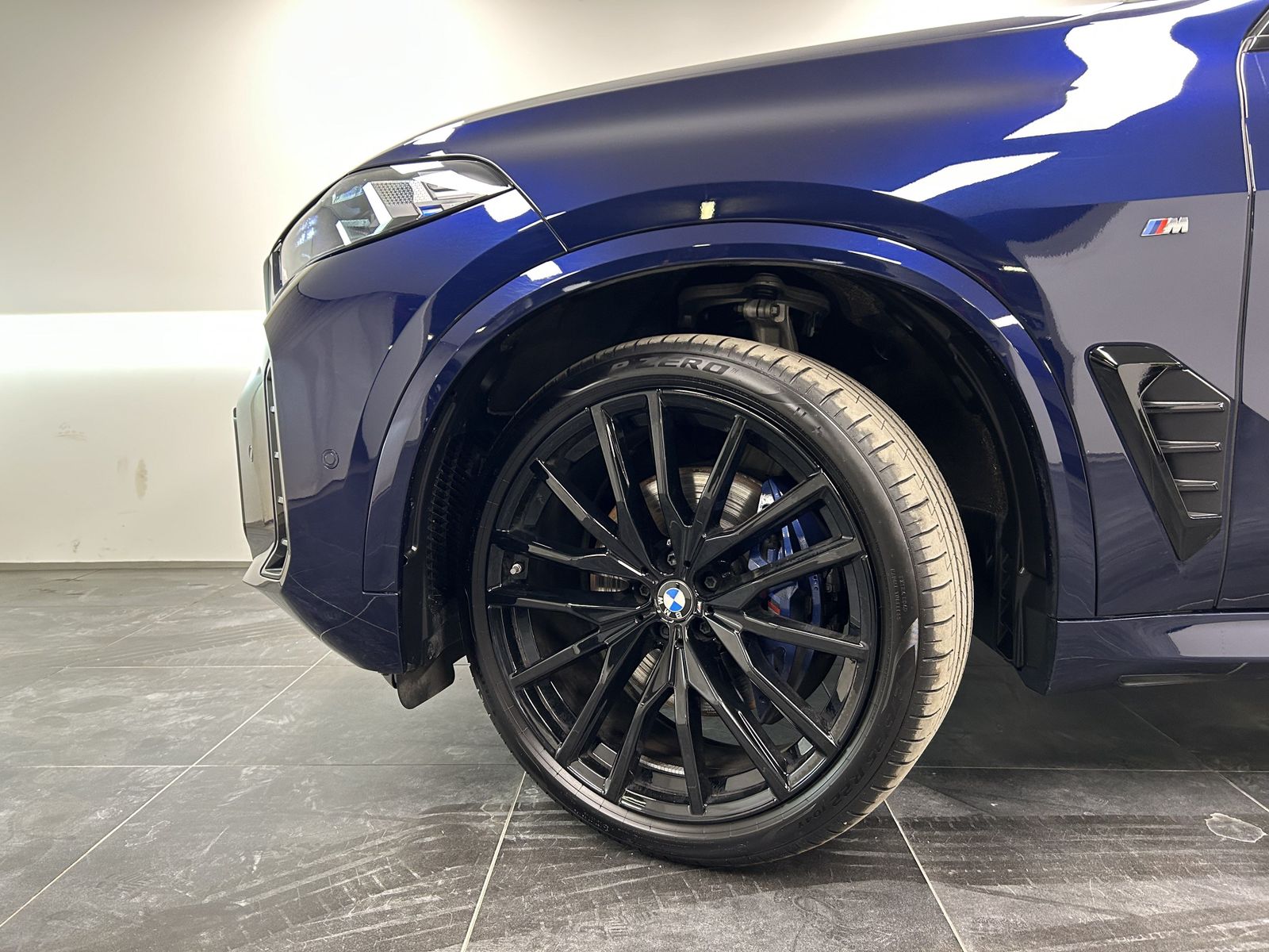 BMW X5 xDrive40d M Sportpaket Pro B&W Pano. AHK DAB