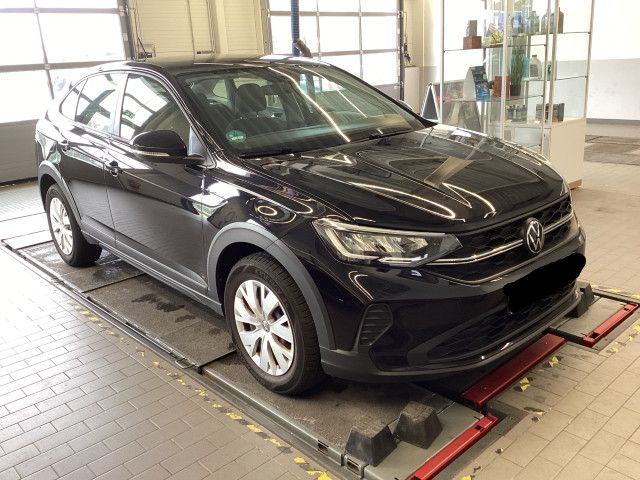 Volkswagen Taigo 1.0 TSI - Samsaru's Car Outlet