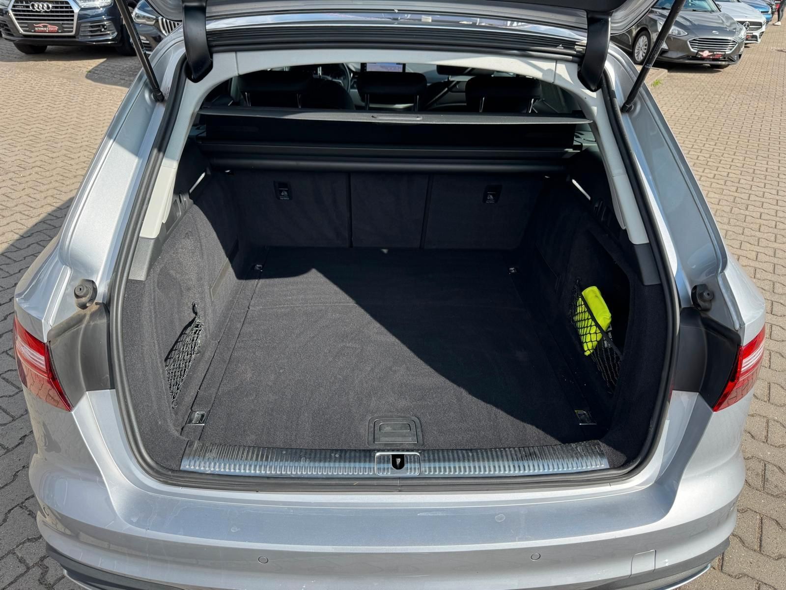 Audi A4 Avant 35 TDI S-TRONIC - Samsaru's Car Outlet