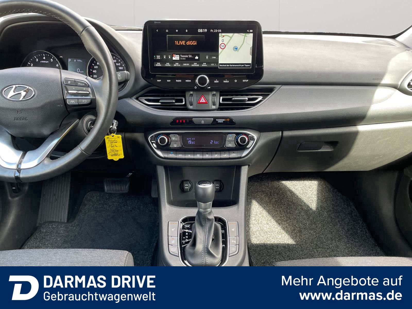 Hyundai i30 Kombi 1.0 Turbo 48V Trend - Samsaru's Car Outlet