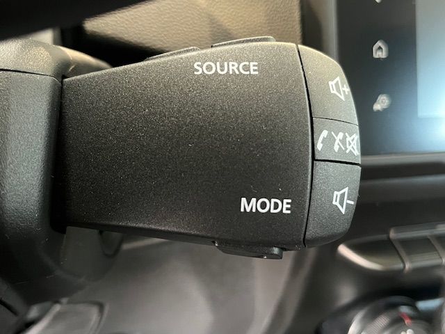 Dacia DUSTER Expression TCe 130 - Samsaru's Car Outlet