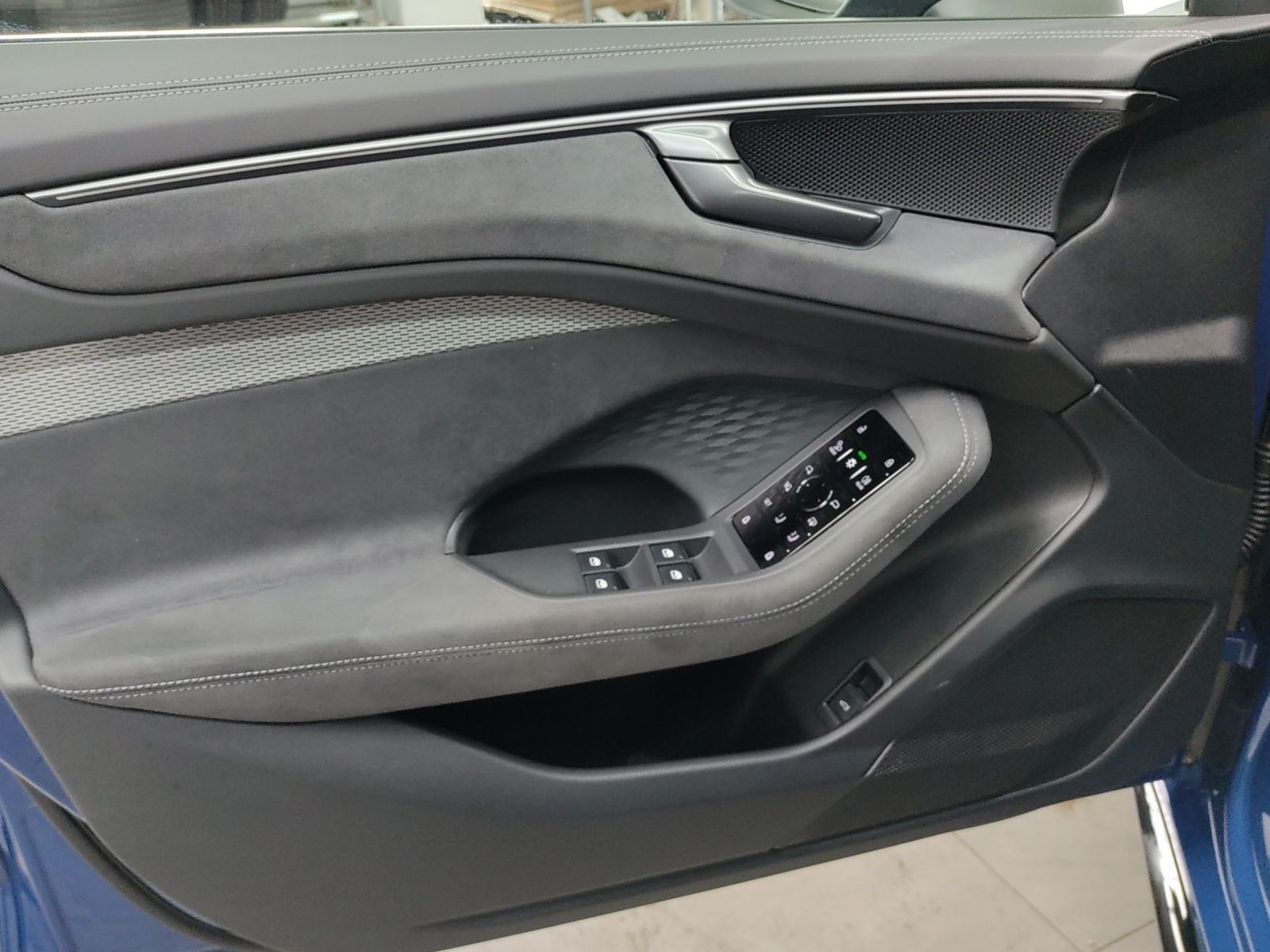 Audi A6 Avant TDI 2x S LINE LM20 ALCANTARA 360° AHK