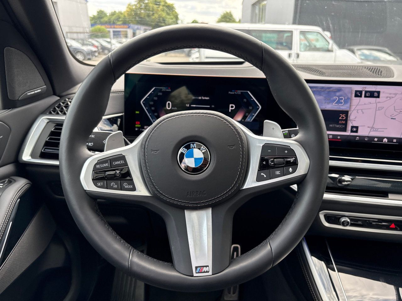BMW X5 xDr40d MSport DrAssPr Harman Pano AHK StHz