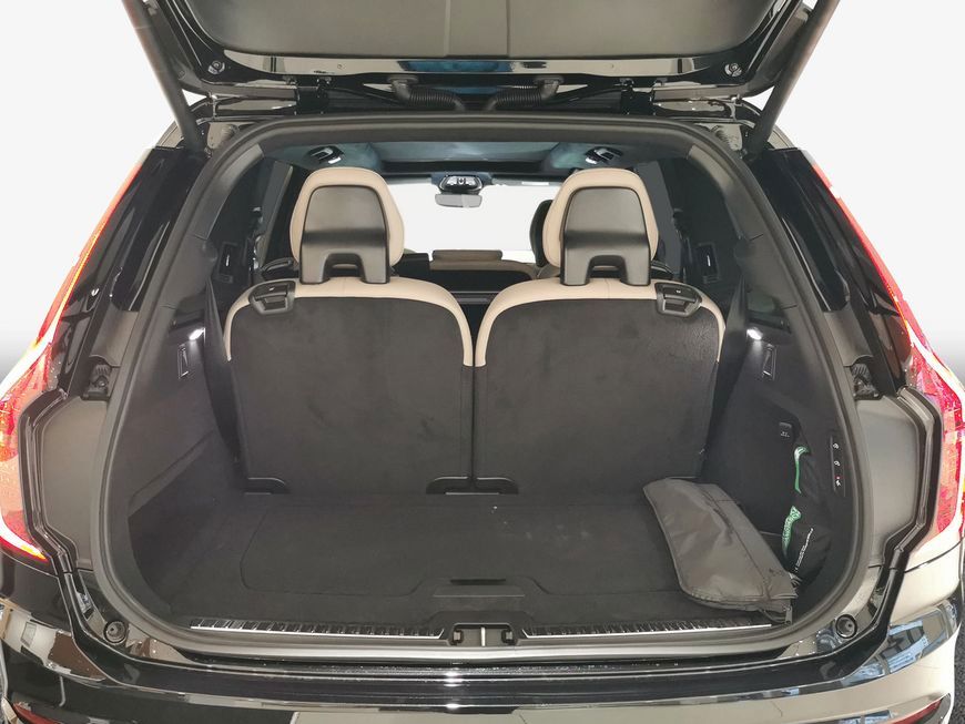 Volvo XC90 T8 AWD Plug-in Hybrid Ultra Dark
