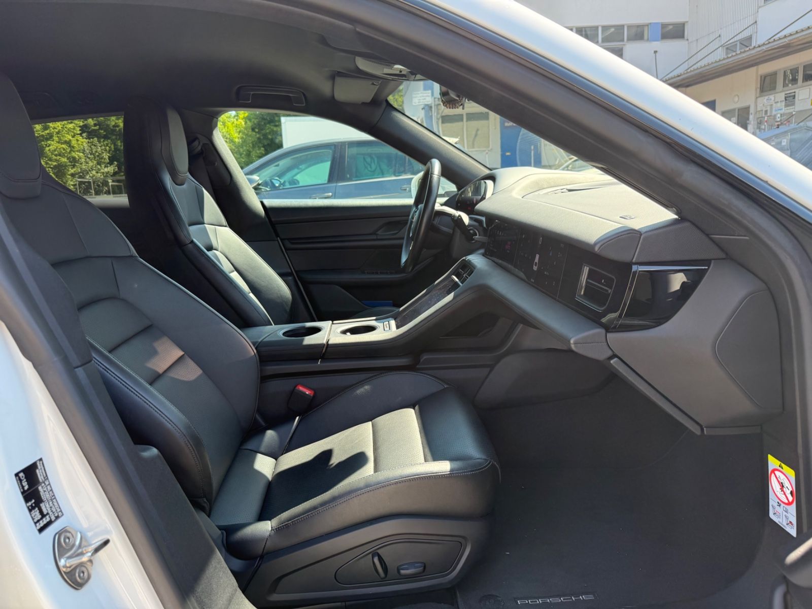 Porsche Taycan Cross 4 Approved Beif.Display HUD 22 Zoll