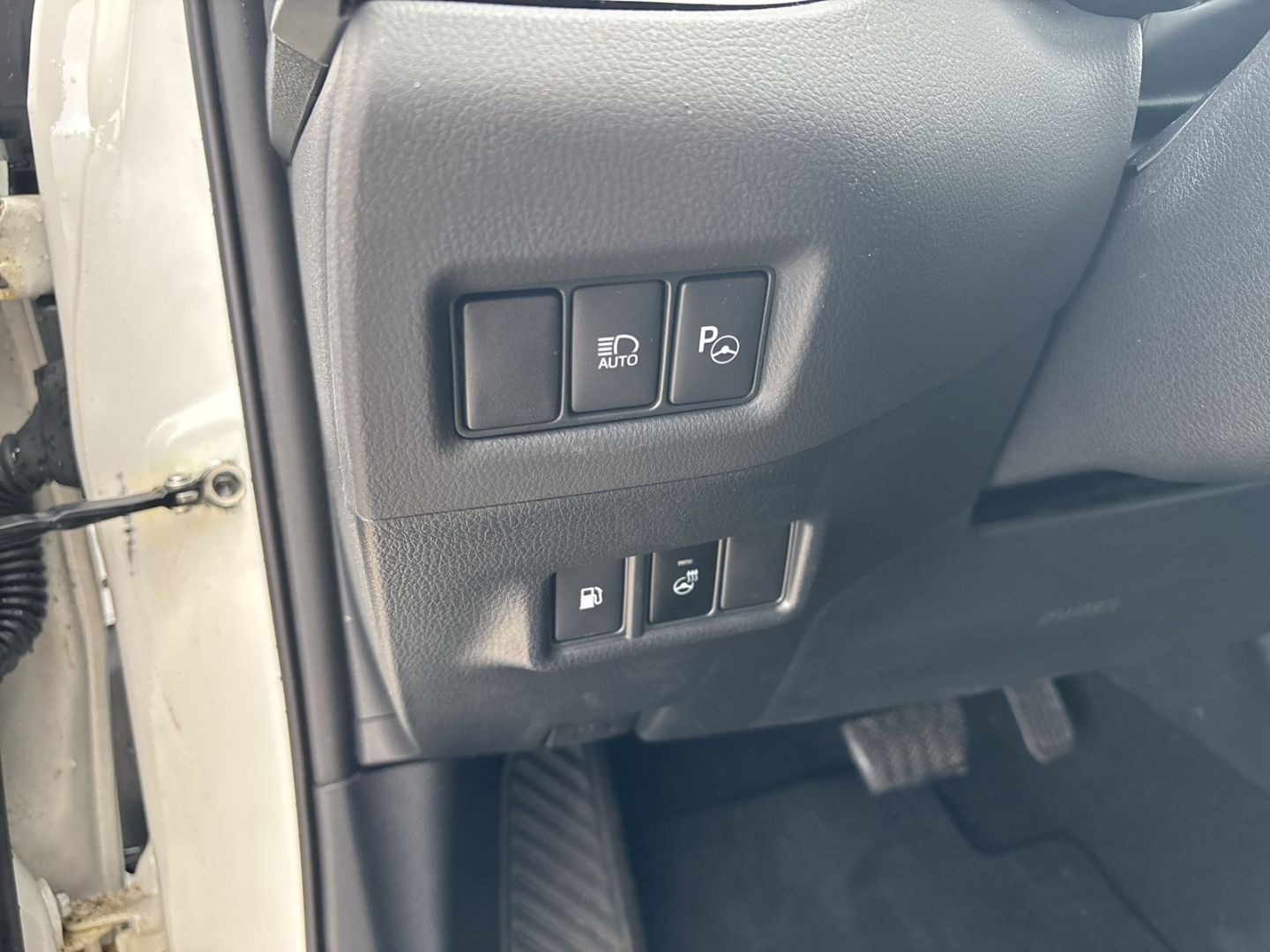 Toyota C-HR Hybrid GR Sport - Samsaru's Car Outlet