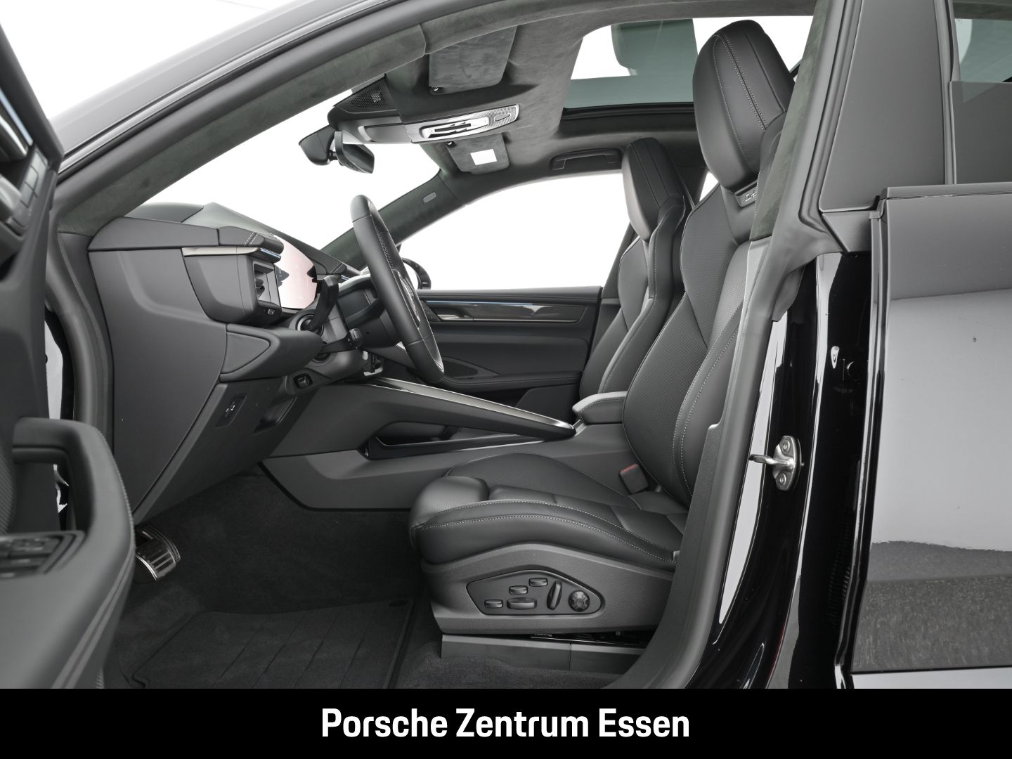 Porsche Macan Turbo S - Samsaru's Car Outlet