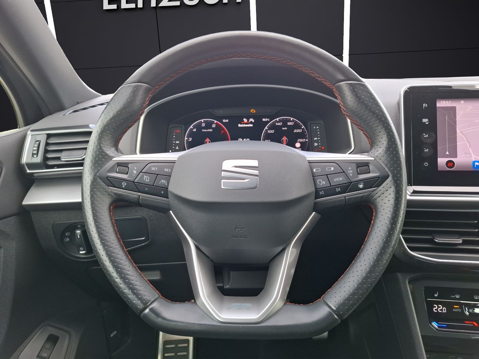 Seat Tarraco TSI FR 4Drive AHK PanoDach Kamera 360° B