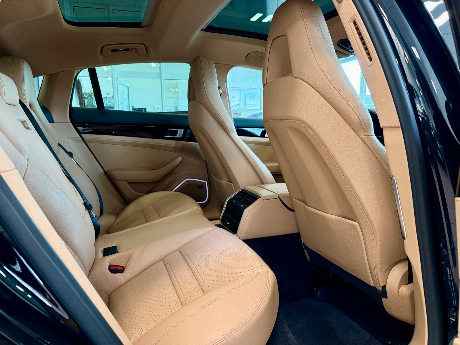 Porsche Panamera 4 E-Hybrid Panorama/ACC/HeadUp/Keyless