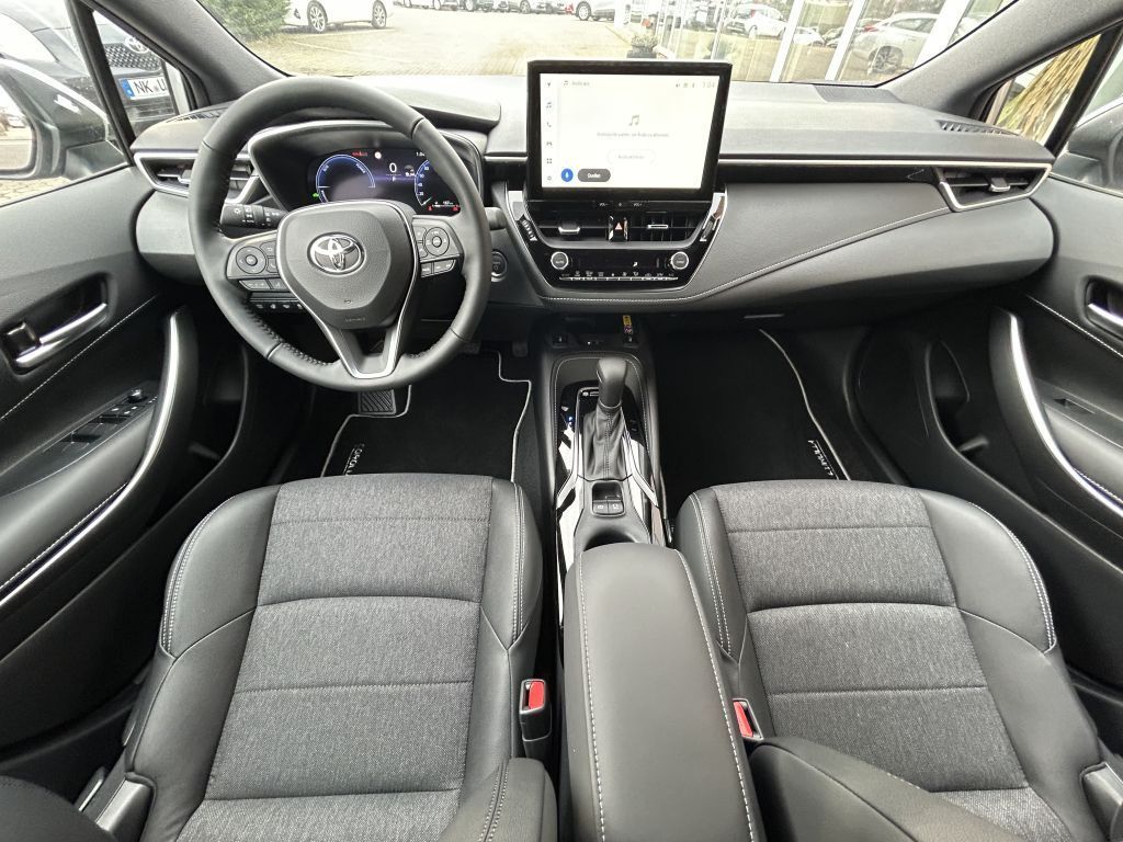 Toyota Corolla 1.8 Hybrid Touring Sports Team Deutschla