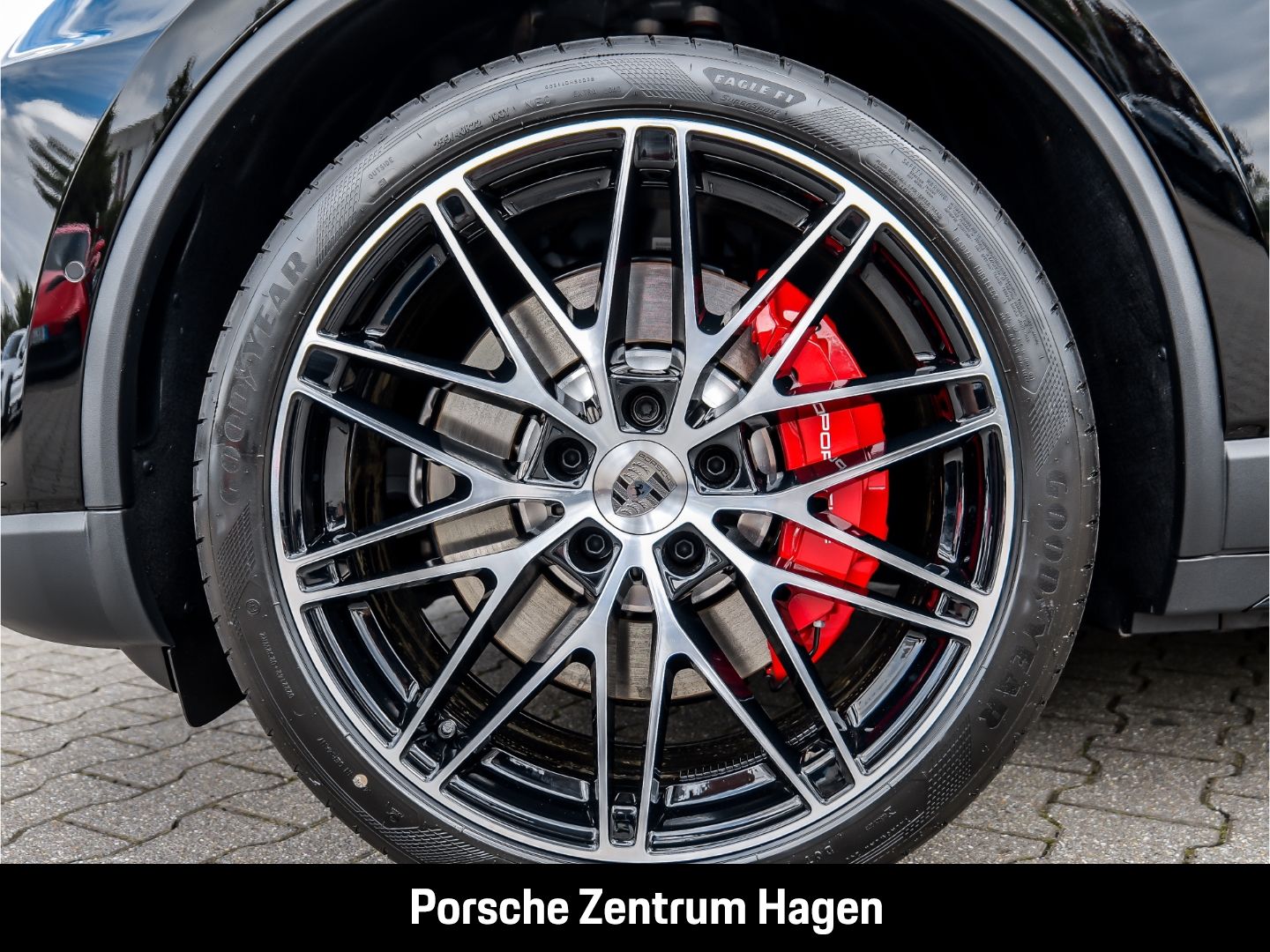 Porsche Macan Turbo BOSE Luftfederung LED-Matrix
