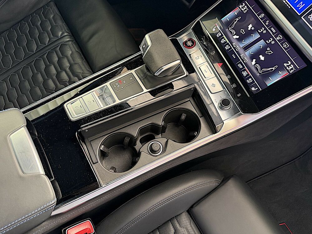 Audi RS6 Performance V-max 305 km/h