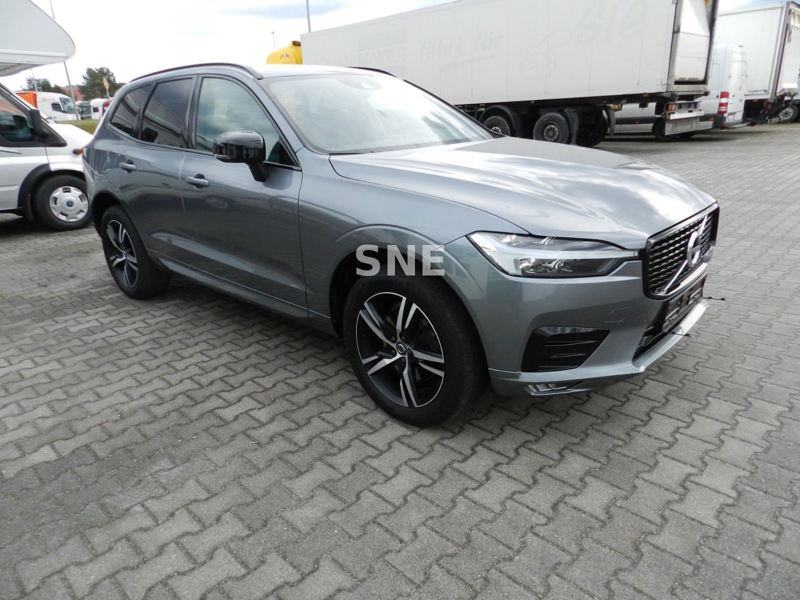 Volvo XC 60 XC60 R Design AWD, Unfallfrei