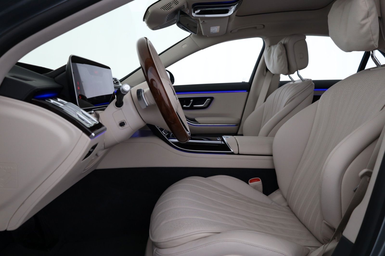 Mercedes-Benz S 500 4M AMG - Samsaru's Car Outlet