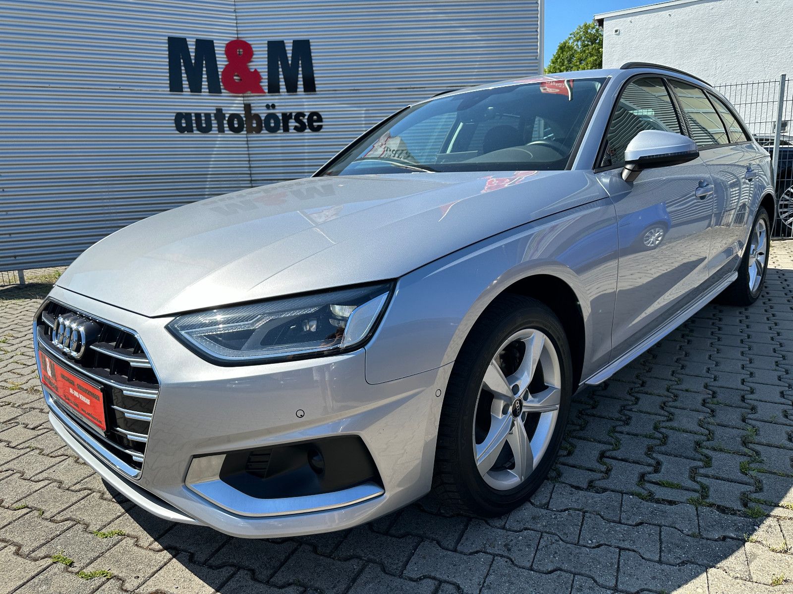 Audi A4 Av. 35TDI advanced - Samsaru's Car Outlet