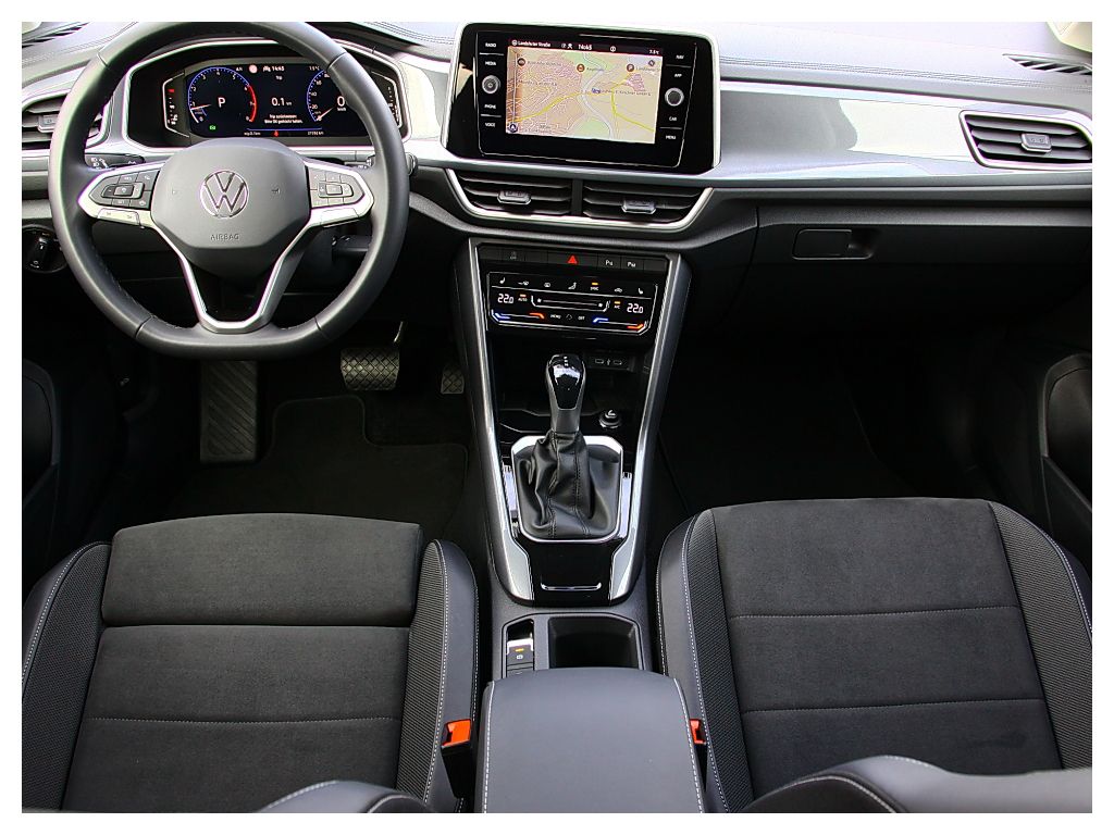 Volkswagen T-ROC Style DSG - Samsaru's Car Outlet